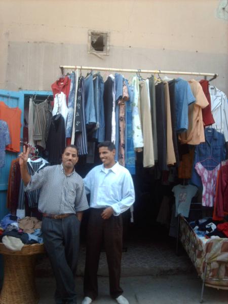 mbark driwch d hmad afrawi ghtama n lboutique nmbark ghtiznit