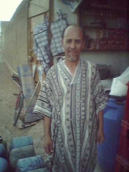 hmad oumbark botchkil